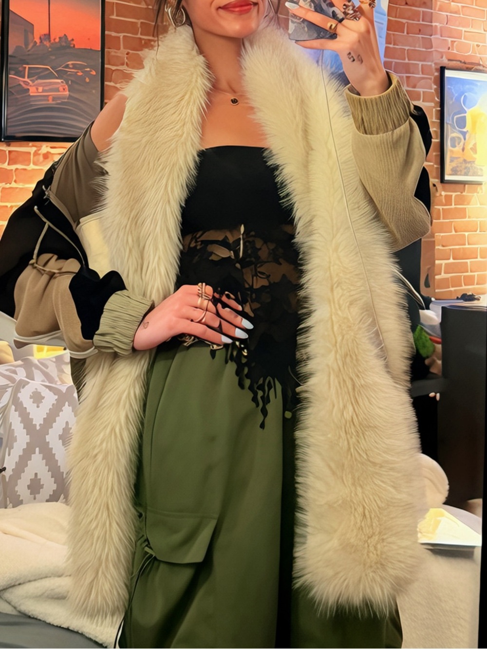 Luxury Cream Faux Fur Scarf -Statement Piece